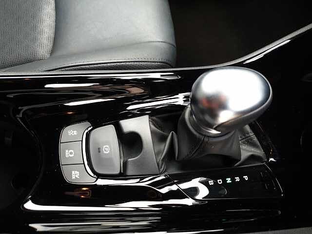 Toyota C-hr 1.8 Hybrid Excel 5dr CVT