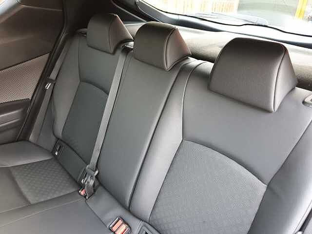 Toyota C-hr 1.8 Hybrid Excel 5dr CVT