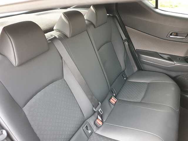 Toyota C-hr 1.8 Hybrid Excel 5dr CVT