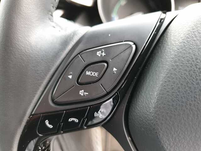 Toyota C-hr 1.8 Hybrid Excel 5dr CVT