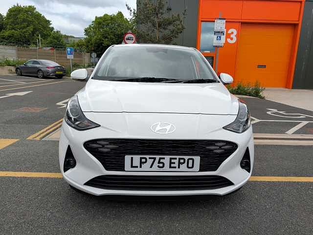 Hyundai I10 1.2 [79] Premium 5dr Auto [Nav] White
