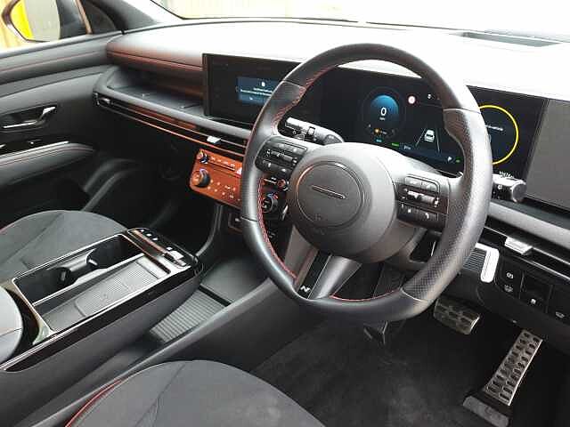 Hyundai TUCSON 1.6T Hybrid N Line S 5dr Auto Black