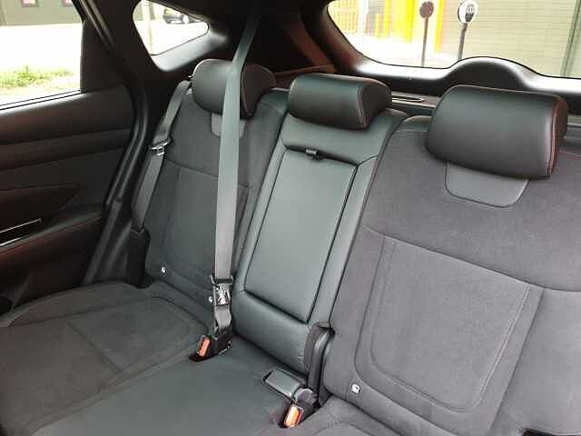 Hyundai TUCSON 1.6T Hybrid N Line S 5dr Auto Black