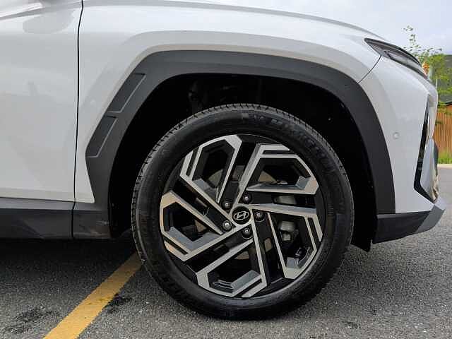 Hyundai TUCSON 1.6T Hybrid Ultimate 5dr Auto