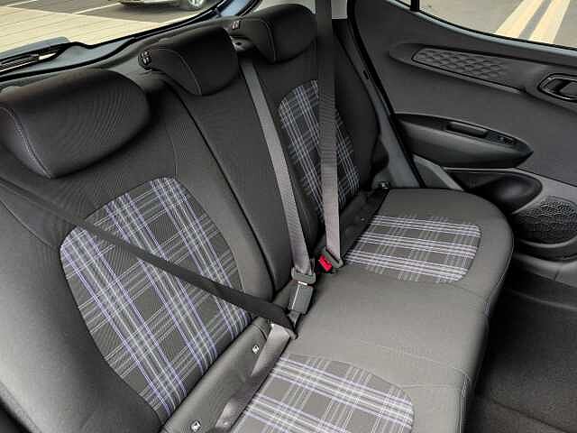 Hyundai i10 1.2 [79] Premium 5dr Auto [Nav]