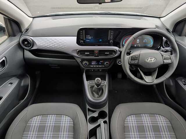 Hyundai i10 1.2 [79] Premium 5dr [Nav]