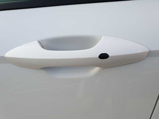 Hyundai KONA 1.6 Hybrid 129 N Line 5dr DCT White