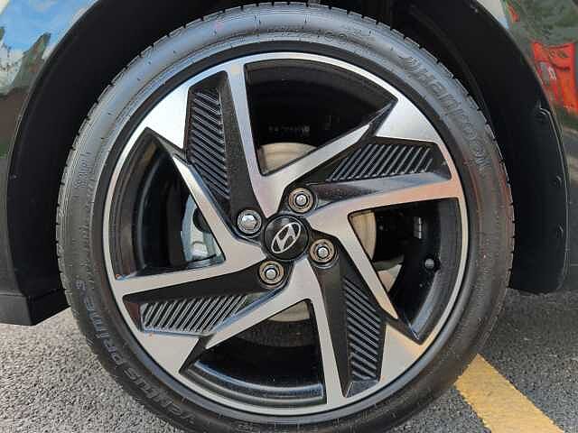 Hyundai i10 1.2 [79] Premium 5dr Auto [Nav]