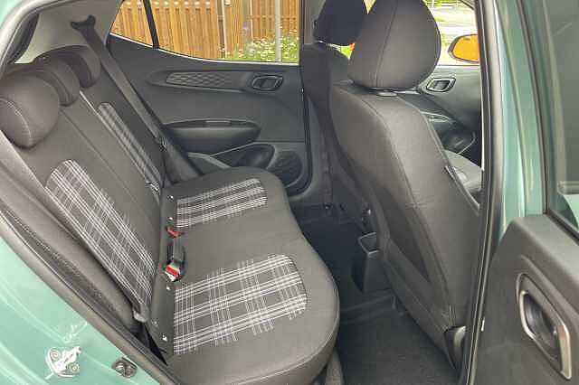 Hyundai i10 1.2 [79] Premium 5dr Auto [Nav]