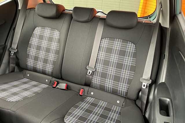 Hyundai i10 1.2 [79] Premium 5dr Auto [Nav]