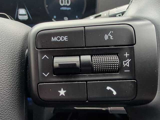 Hyundai SANTA FE 1.6 TGDi Plug-in Hybrid Calligraphy 5dr 4WD Auto