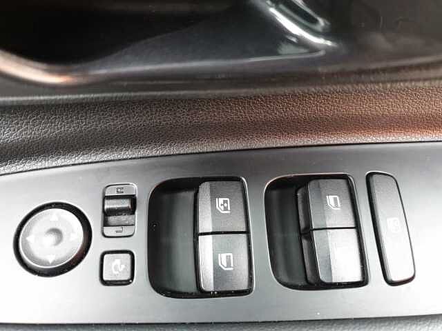 Hyundai BAYON 1.0 TGDi 48V MHEV Premium 5dr DCT Black