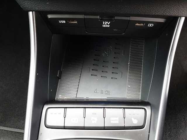 Hyundai BAYON 1.0 TGDi 48V MHEV Premium 5dr DCT Black