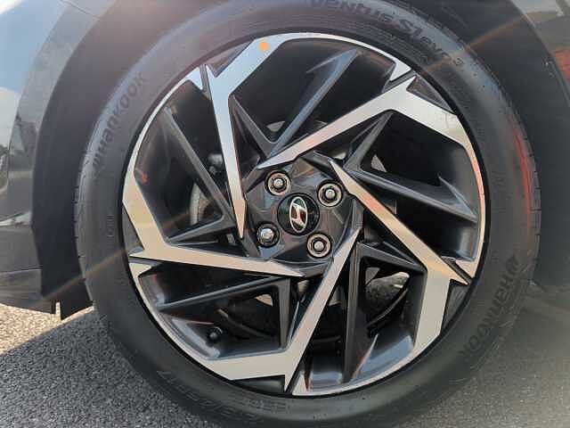 Hyundai i20 1.0T GDi 48V MHD Premium 5dr DCT