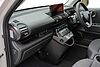 Hyundai INSTER 85kW 02 49kWh 5dr Auto White