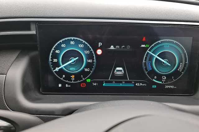 Hyundai Tucson 1.6 TGDi Hybrid 230 Premium 5dr 2WD Auto