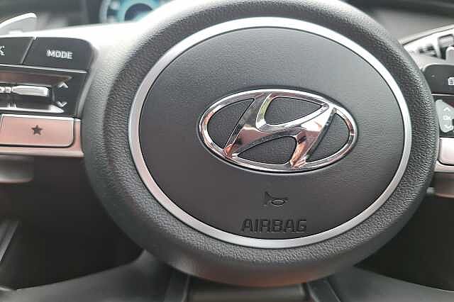 Hyundai Tucson 1.6 TGDi Hybrid 230 Premium 5dr 2WD Auto