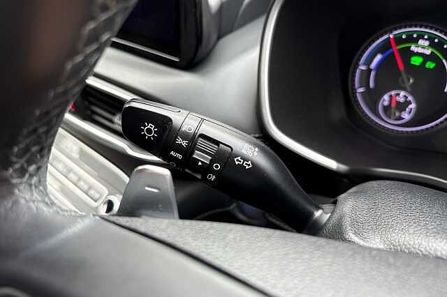 Hyundai Santa Fe 1.6 TGDi Hybrid Premium 5dr Auto