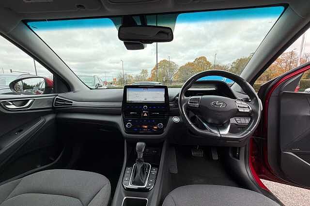 Hyundai IONIQ 1.6 GDi Hybrid Premium 5dr DCT Fiery Red