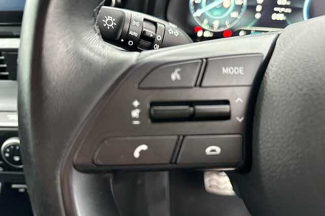 Hyundai Bayon T-GDI SE CONNECT DCT MHEV