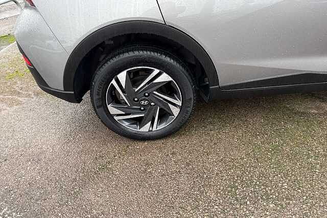 Hyundai Bayon T-GDI SE CONNECT DCT MHEV