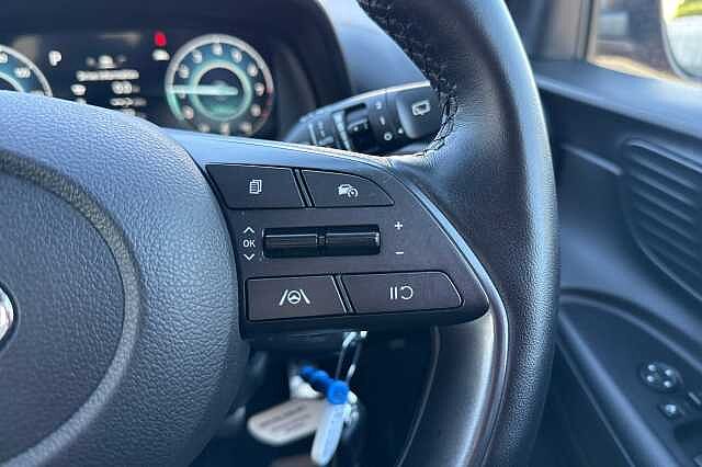 Hyundai Bayon T-GDI PREMIUM DCT MHEV