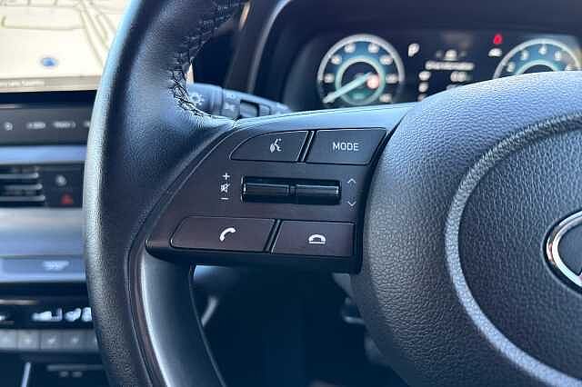 Hyundai Bayon T-GDI PREMIUM DCT MHEV