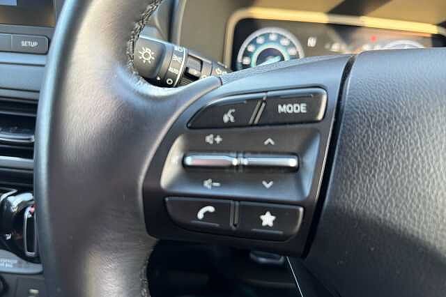 Hyundai Kona T-GDI SE CONNECT MHEV