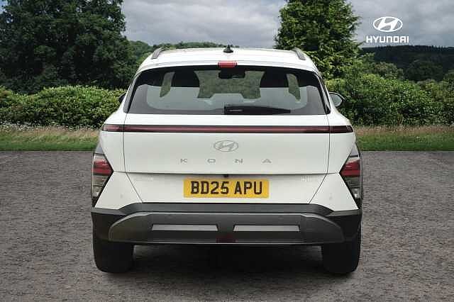 Hyundai KONA ADVANCE Atlas White