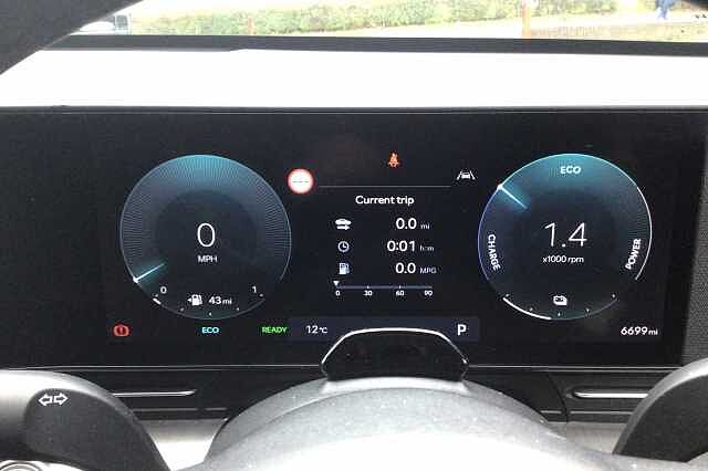 Hyundai KONA ADVANCE Atlas White