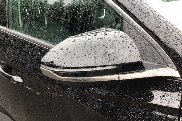 Hyundai TUCSON T-GDI ULTIMATE Phantom Black