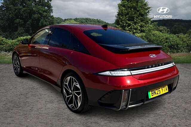 Hyundai IONIQ 6 PREMIUM Ultimate Red