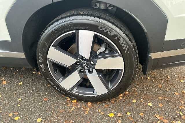 Hyundai Santa Fe 1.6 TGDi Plug-in Hybrid Ultimate 5dr 4WD Auto