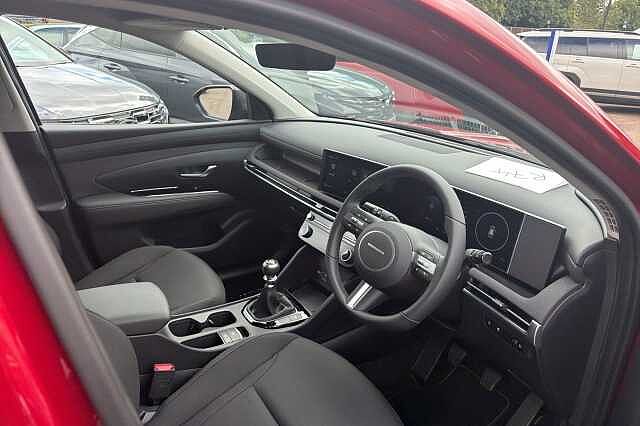 Hyundai TUCSON ADVANCE Ultimate Red