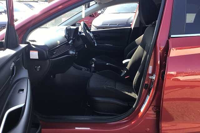Hyundai Bayon T-GDI PREMIUM MHEV