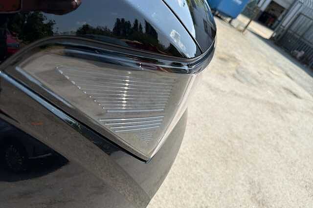 Hyundai SANTA FE CALLIGRAPHY Abyss Black