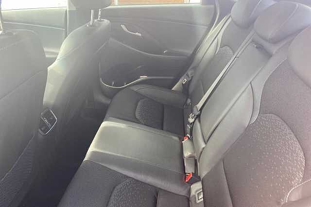 Hyundai I30 1.4T GDI Premium 5dr DCT Fiery Red