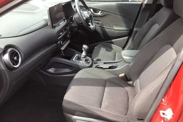 Hyundai Kona T-GDI PREMIUM MHEV