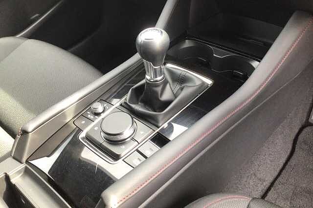 Mazda 3 HOMURA MHEV