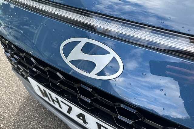 Hyundai BAYON 1.0 TGDi Premium 5dr DCT Vibrant Blue