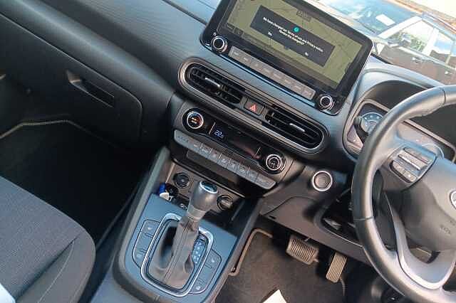 Hyundai KONA 1.6 GDi Hybrid Premium 5dr DCT Red