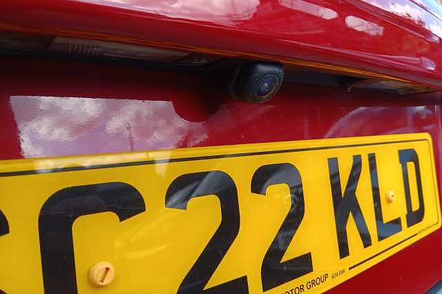 Hyundai KONA 1.6 GDi Hybrid Premium 5dr DCT Red