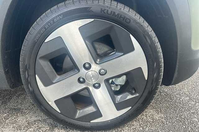 Hyundai INSTER 85kW 02 49kWh 5dr Auto Jungle Khaki