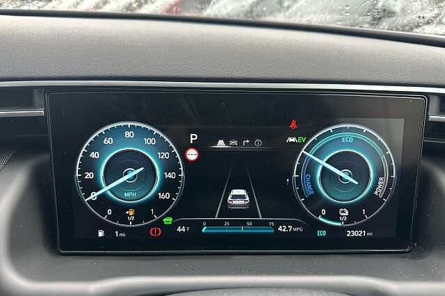 Hyundai TUCSON T-GDI ULTIMATE Silver