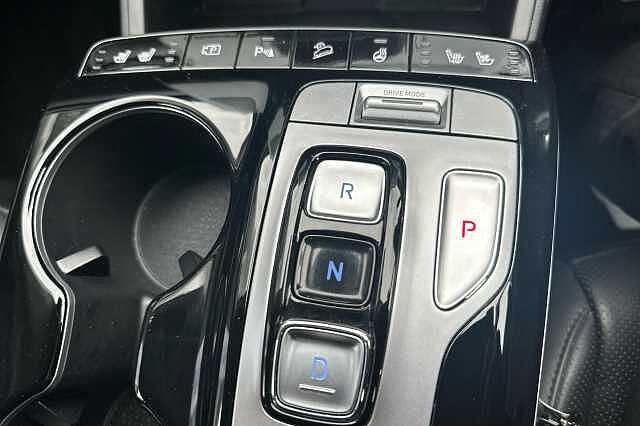 Hyundai TUCSON T-GDI ULTIMATE Silver