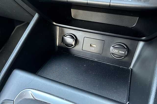 Hyundai Kona T-GDI SE CONNECT MHEV