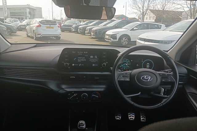 Hyundai BAYON T-GDI SE CONNECT MHEV Green