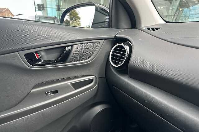 Hyundai KONA GDI PREMIUM SE Black