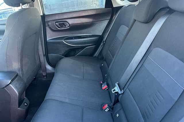 Hyundai Bayon T-GDI PREMIUM DCT