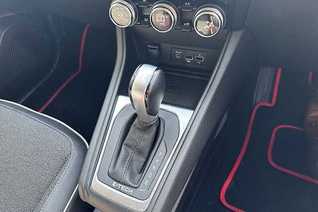 Renault Captur SE EDITION E-TECH